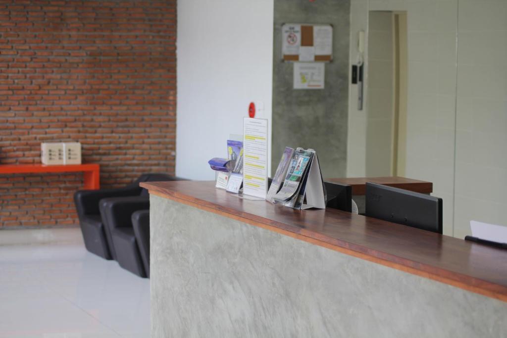Utd Apartments Sukhumvit Ban Khlong Nang Li Kültér fotó
