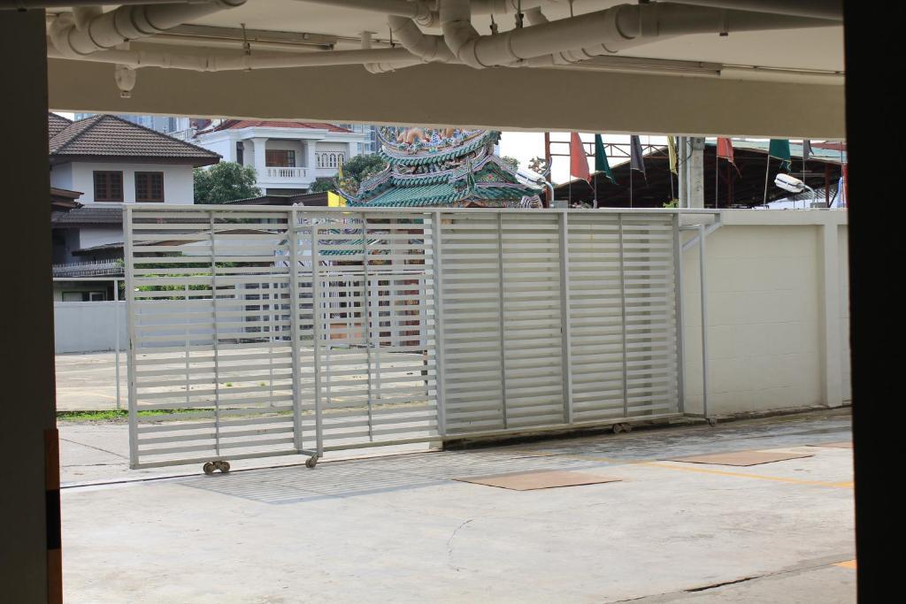 Utd Apartments Sukhumvit Ban Khlong Nang Li Kültér fotó