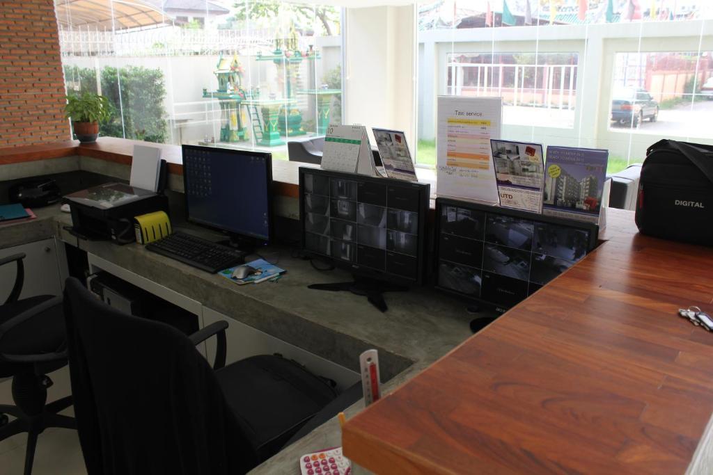 Utd Apartments Sukhumvit Ban Khlong Nang Li Kültér fotó