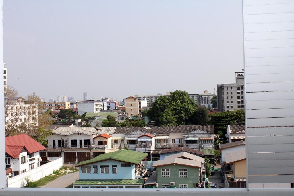 Utd Apartments Sukhumvit Ban Khlong Nang Li Szoba fotó