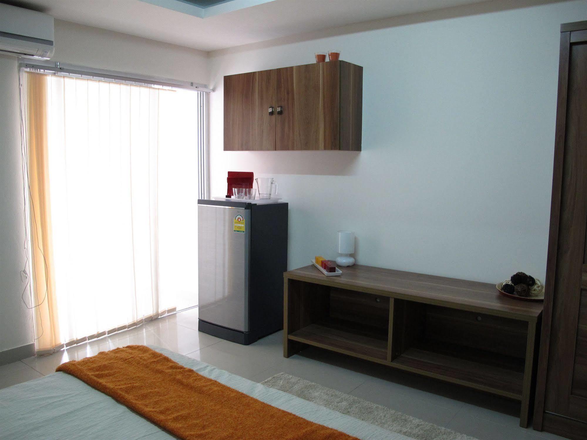 Utd Apartments Sukhumvit Ban Khlong Nang Li Kültér fotó