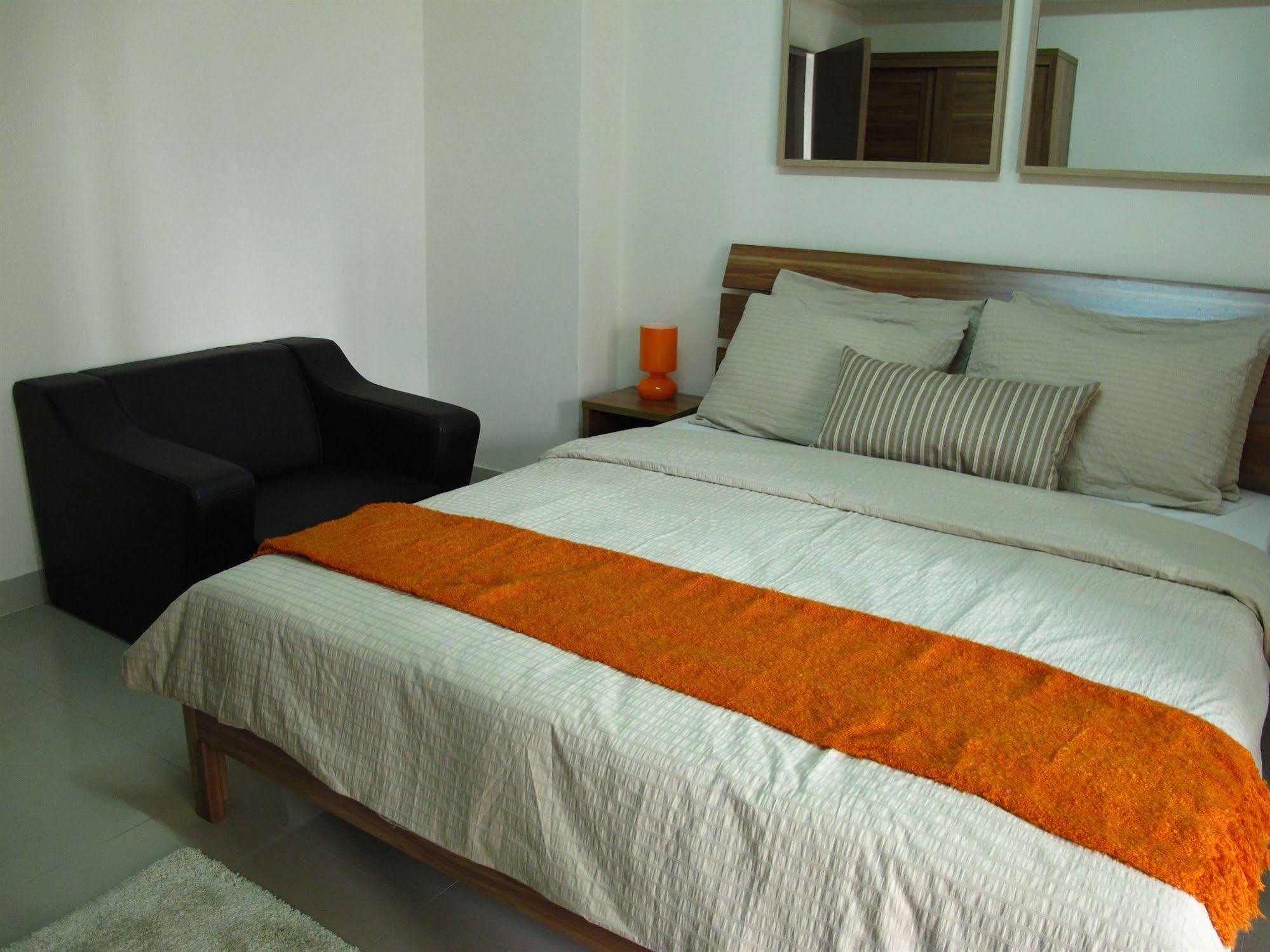 Utd Apartments Sukhumvit Ban Khlong Nang Li Kültér fotó